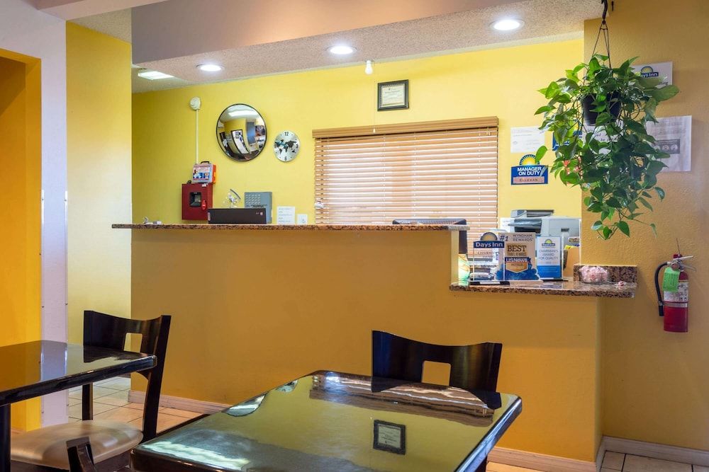 Days Inn by Wyndham Alamogordo 2 estrellas en Alamogordo