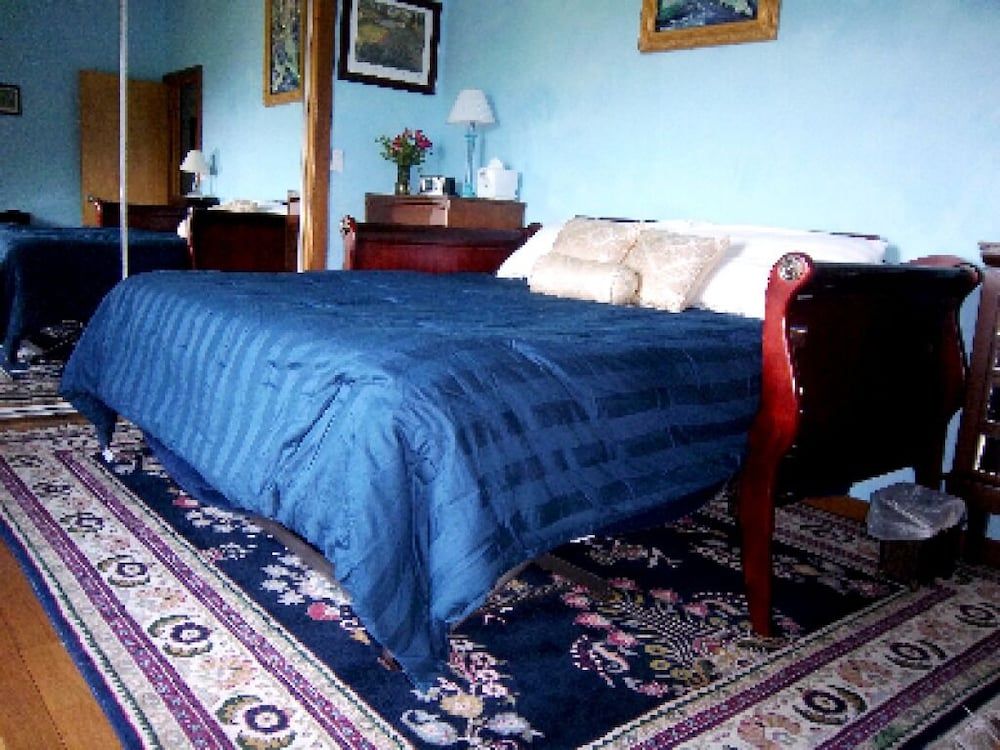 Coppertoppe Inn and Retreat Center 2