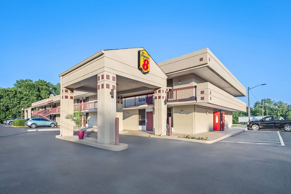 Super 8 by Wyndham Commerce 1 estrelas em Commerce