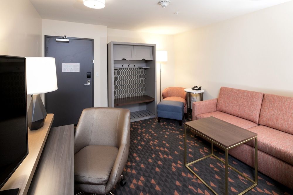 Holiday Inn Kalamazoo West by IHG 2