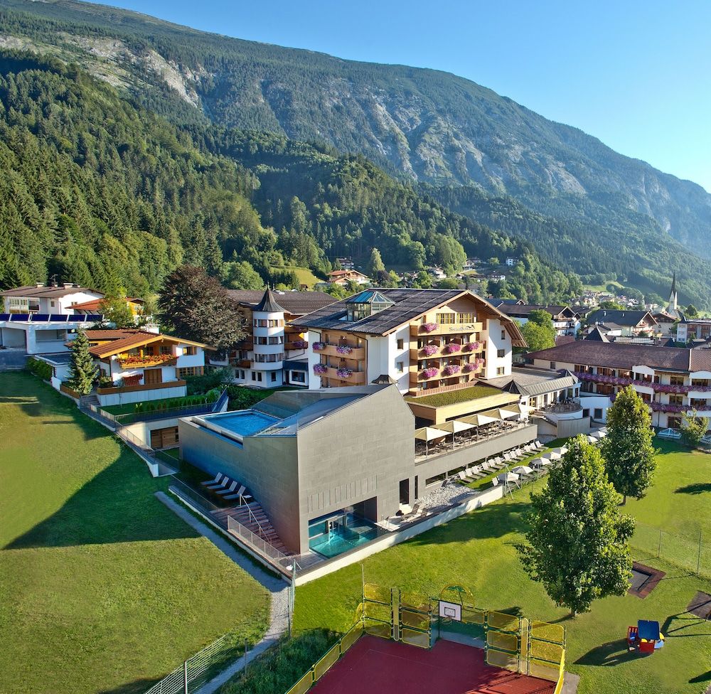 All In Resort Schwarzbrunn 4 étoiles à Stans