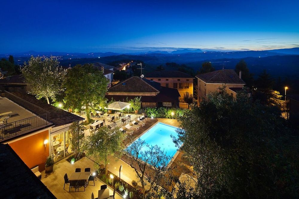 Albergo La Palomba 3 estrelas em Mondavio