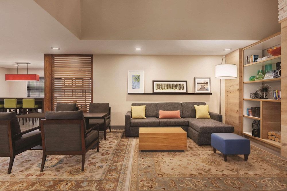 Country Inn & Suites by Radisson, Lawrenceville near Northside Hospital Gwinnett 2