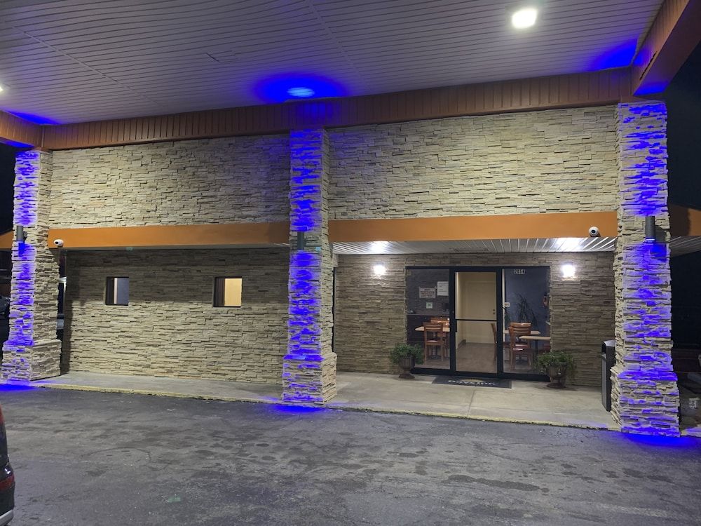 Days Inn by Wyndham Aiken - Interstate Hwy 20 3