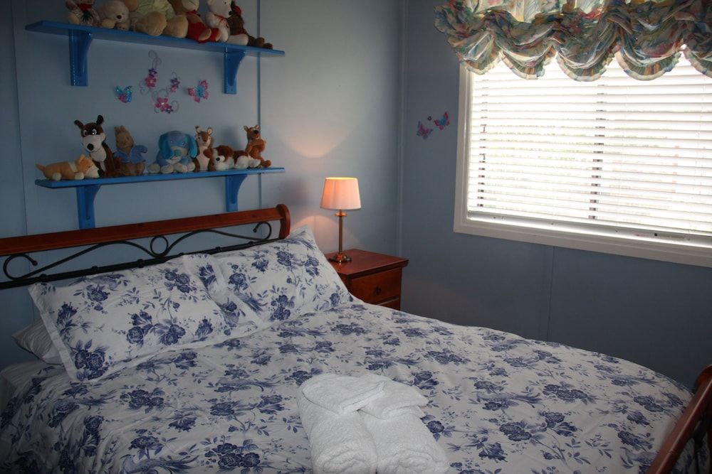 Westbury Gingerbread Cottages 4 estrelas em Westbury