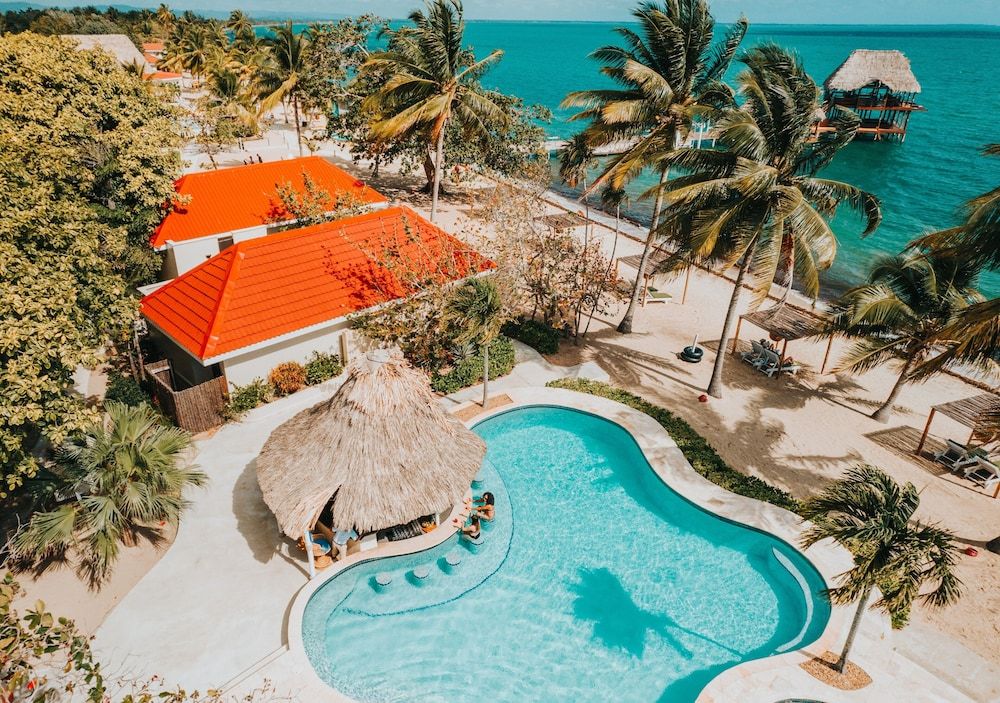 Almond Beach Resort at Jaguar Reef 4 estrellas en Hopkins