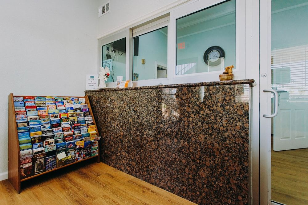 Scottish Inns and Suites - Near Kemah Boardwalk 2