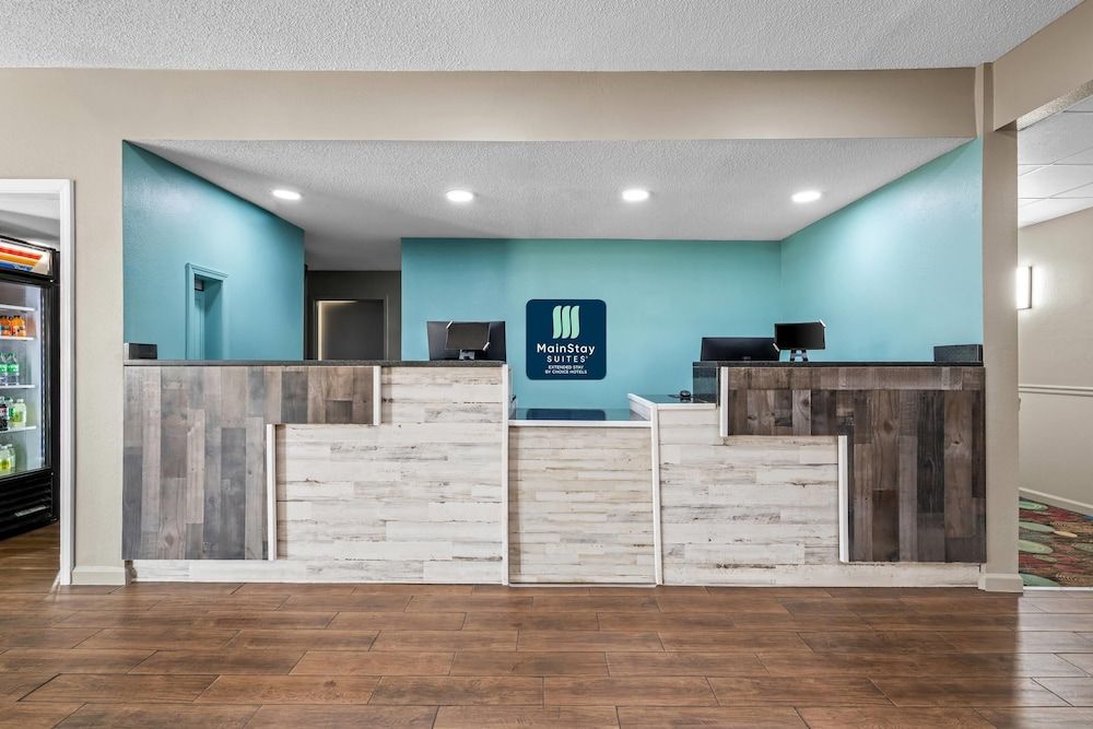 MainStay Suites Decatur River City 2