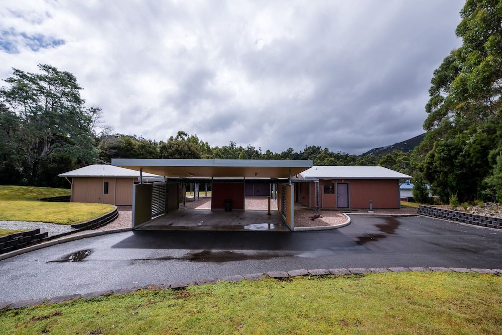 Pedder Wilderness Lodge 3