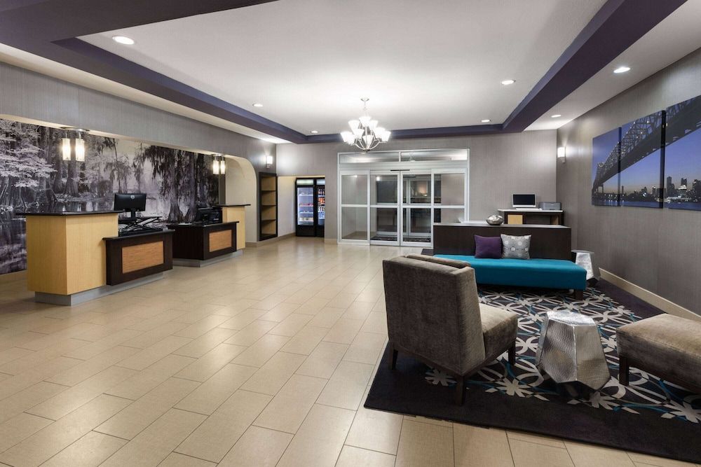 La Quinta Inn & Suites by Wyndham Houma 2