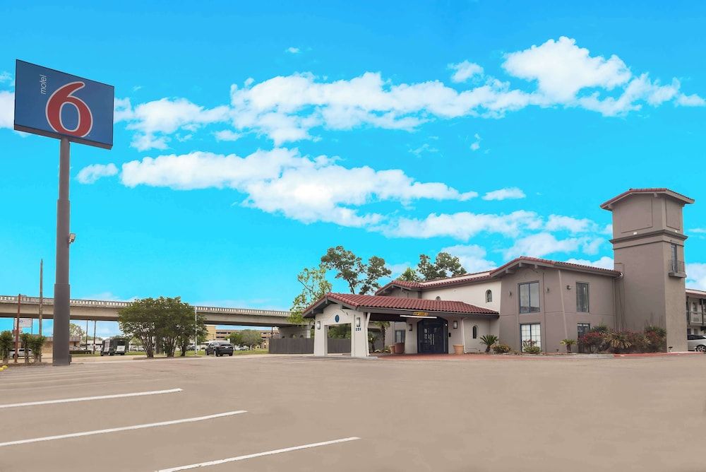 Motel 6 Beaumont, TX 2 estrelas em Beaumont