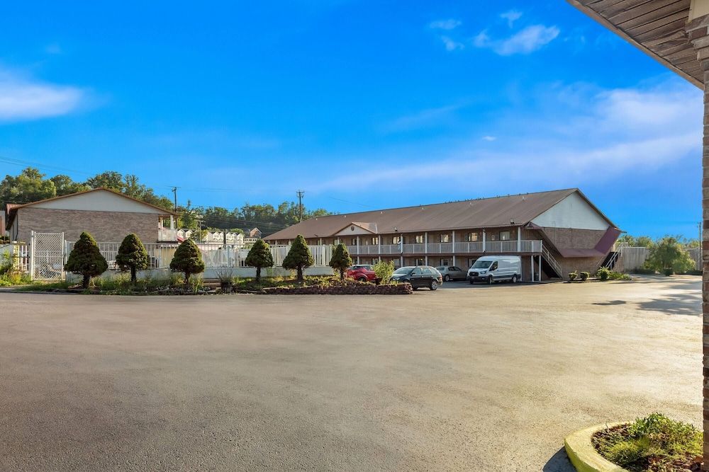 Days Inn by Wyndham Huntington 3 étoiles à Pea Ridge