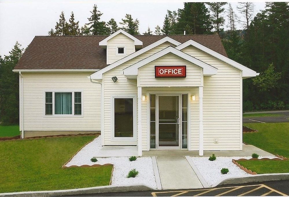 The Springwater Inn 2