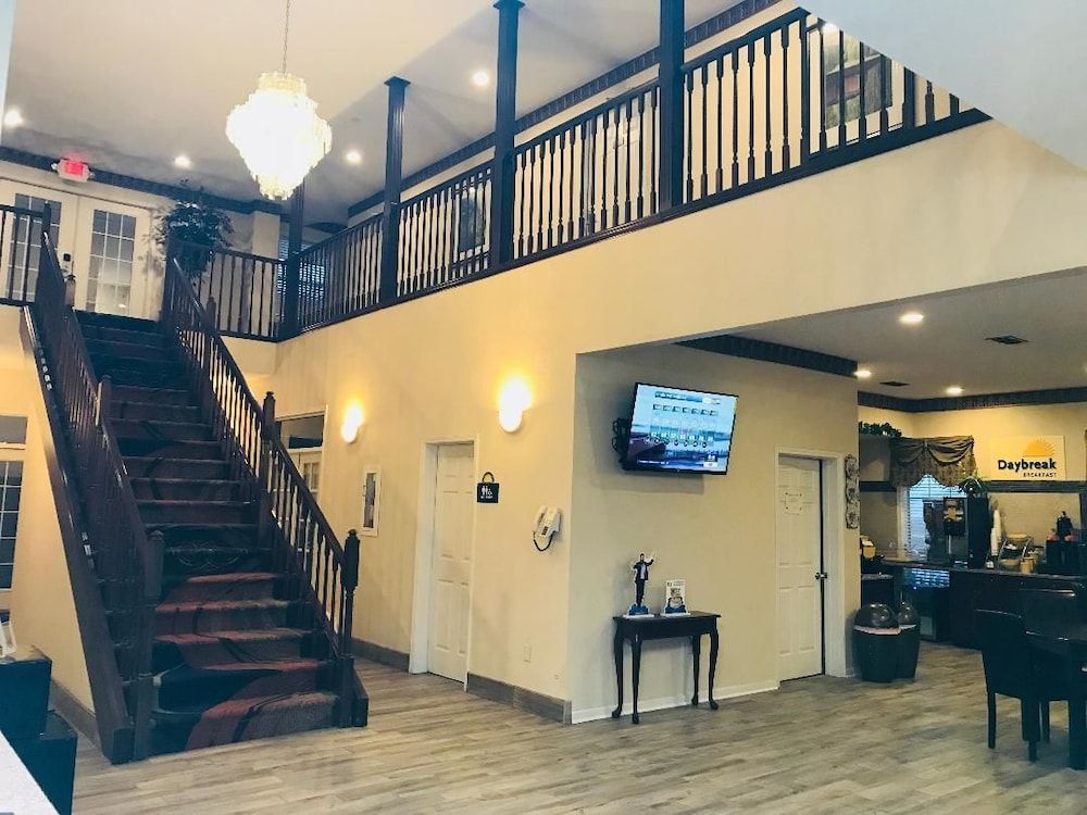 Days Inn by Wyndham Trumann AR 2