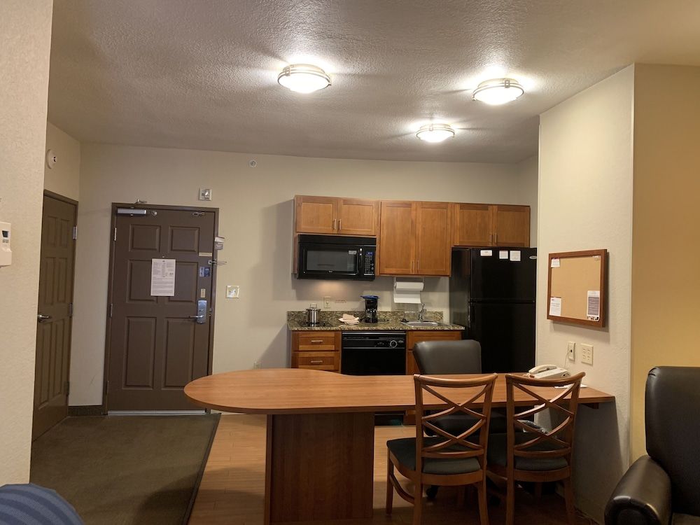 Candlewood Suites Jonesboro by IHG 2