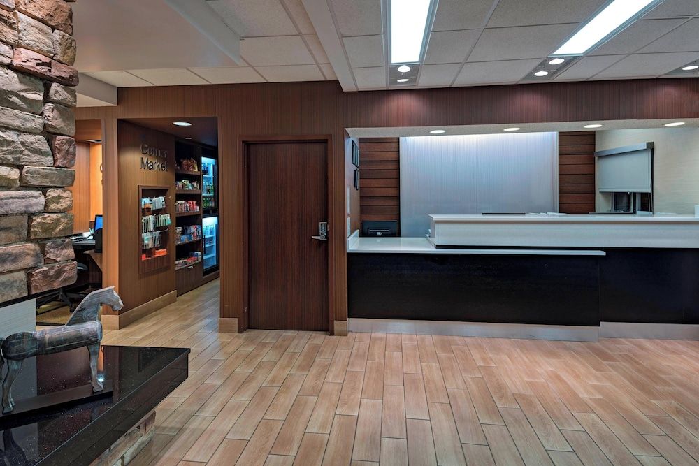 Fairfield Inn by Marriott Joplin 2