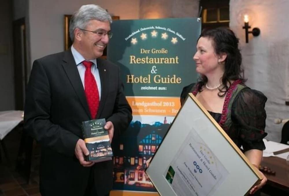 Hotel Landgasthof Zum Weissen Schwanen 2