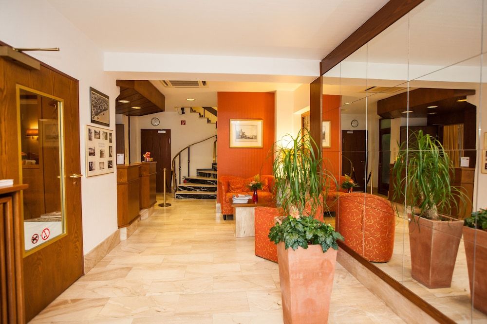 Hotel Garni Gunther 2