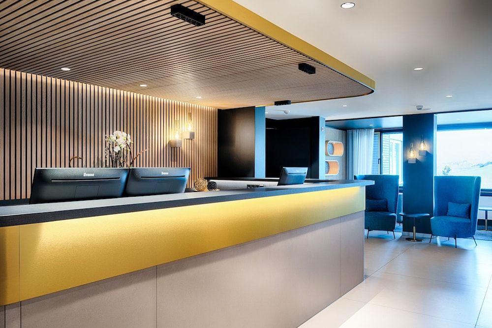 Seehotel am Stausee 2