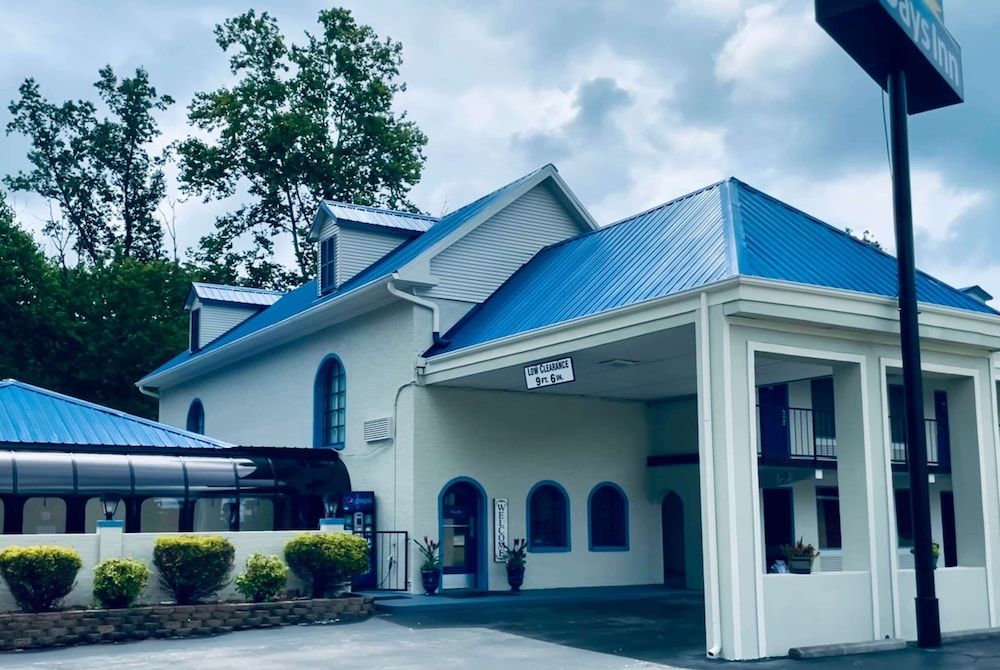 Days Inn by Wyndham Harriman 2 étoiles à Harriman