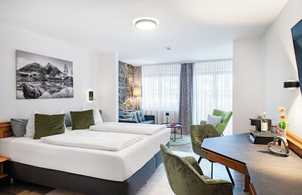 Landhotel Goldenes Kreuz in Wiggensbach -1 estrelas em Wiggensbach