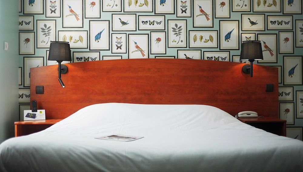 Saint-Louis 3 estrelas em La Suze-sur-Sarthe