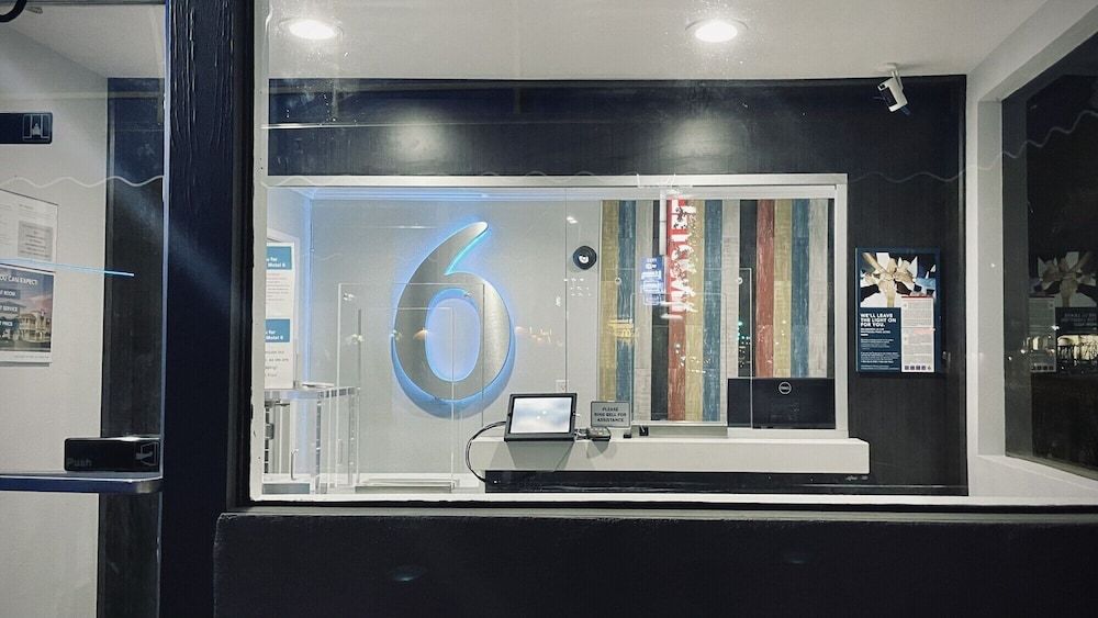 Motel 6 Pico Rivera, CA - Los Angeles 3