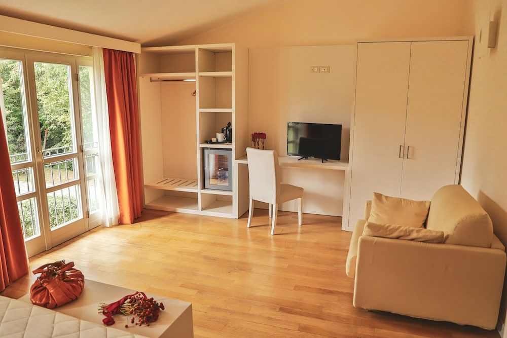 Cà del Moro Resort -1 estrelas em Pontremoli