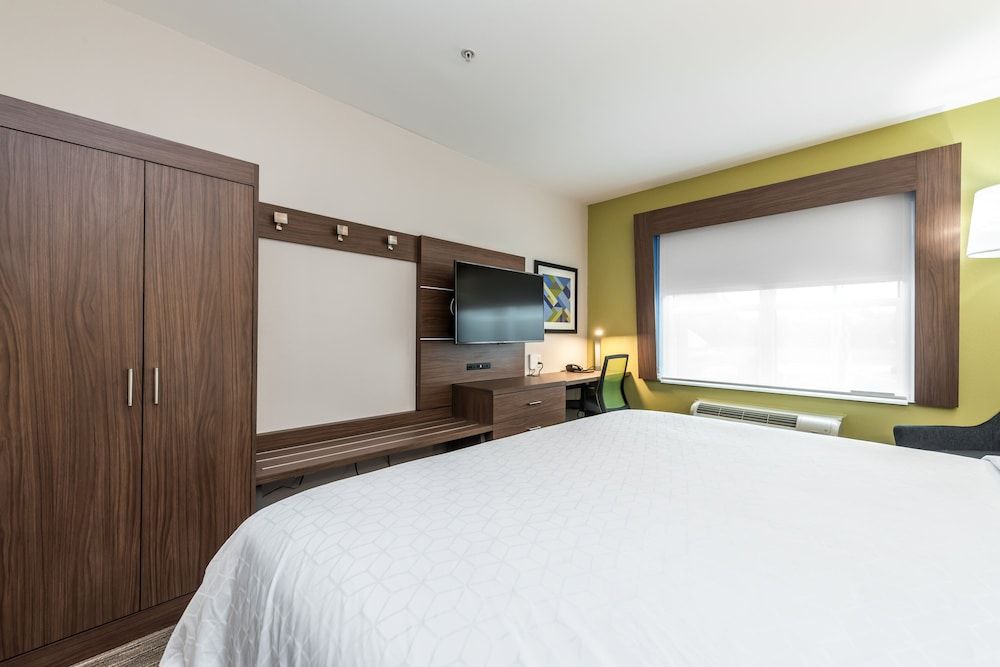 Holiday Inn Express & Suites Lagrange I-85 by IHG 2
