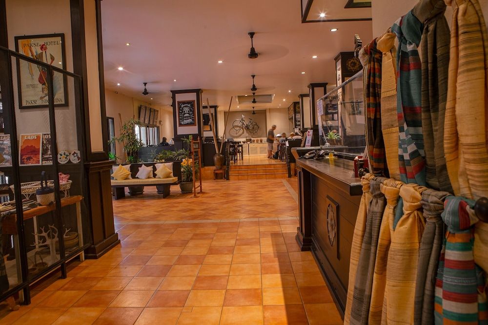 Pakse Hotel & Restaurant 2