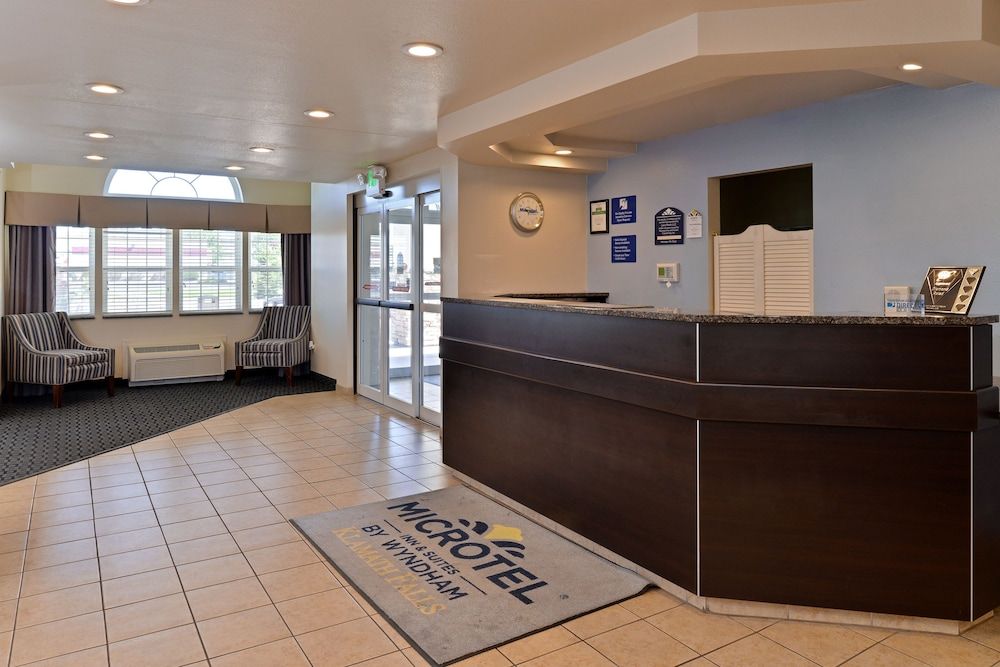 Microtel Inn & Suites by Wyndham Klamath Falls 3