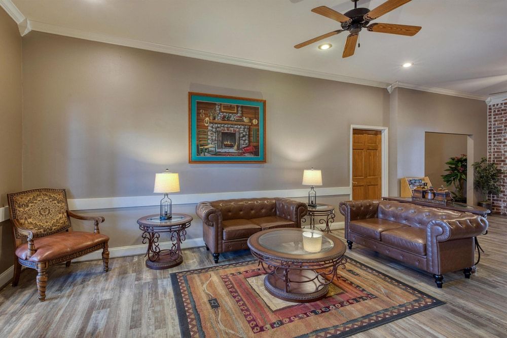 SureStay Hotel By Best Western Leesville 2