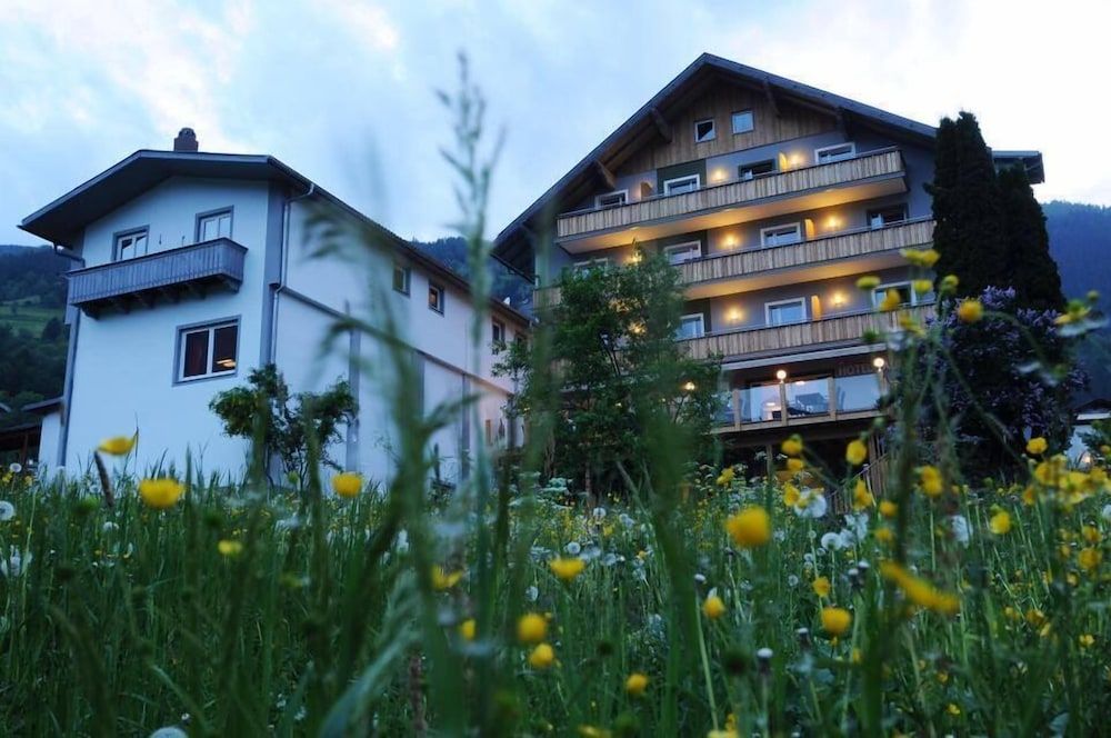 Hotel Tauernstern 4 estrelas em Winklern