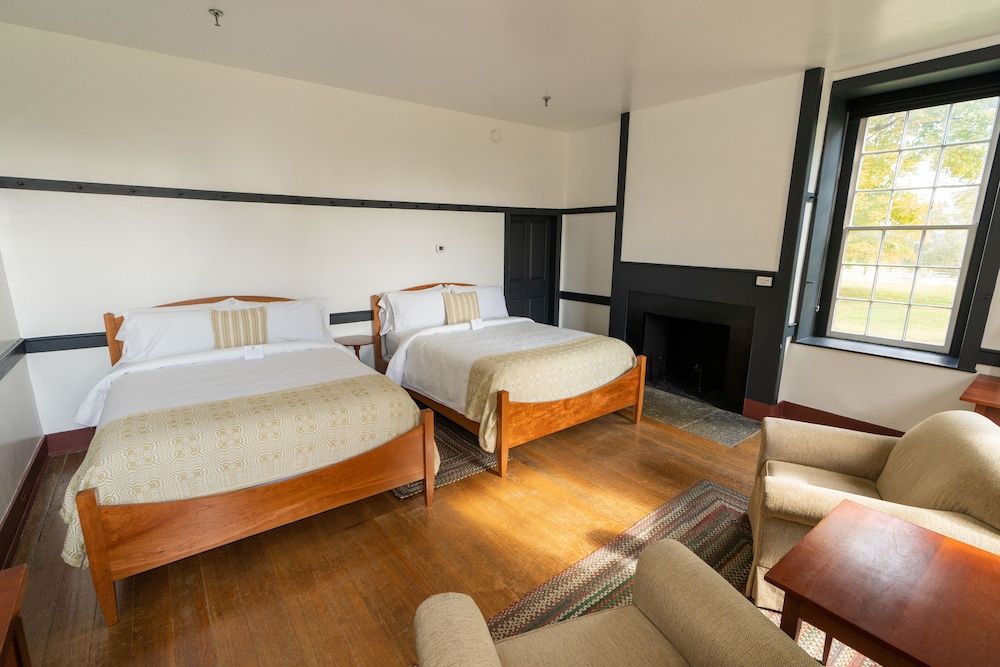 Shaker Village of Pleasant Hill 3