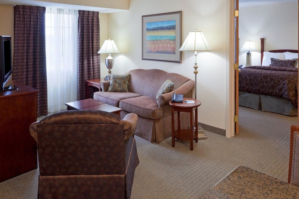 Staybridge Suites Philadelphia Valley Forge 422 by IHG 3