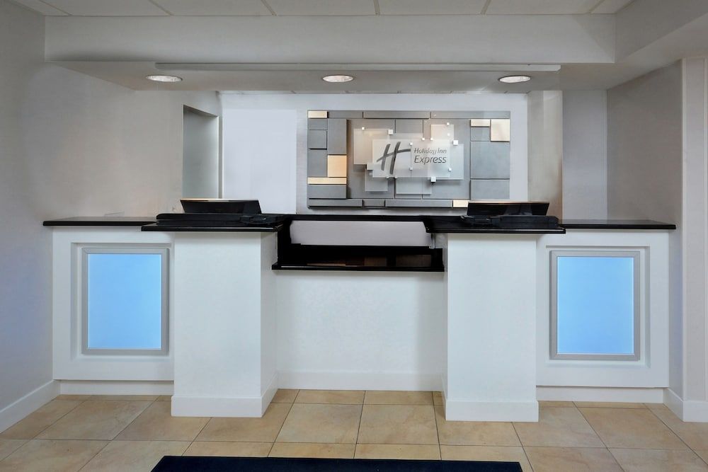 Holiday Inn Express Lynchburg 3