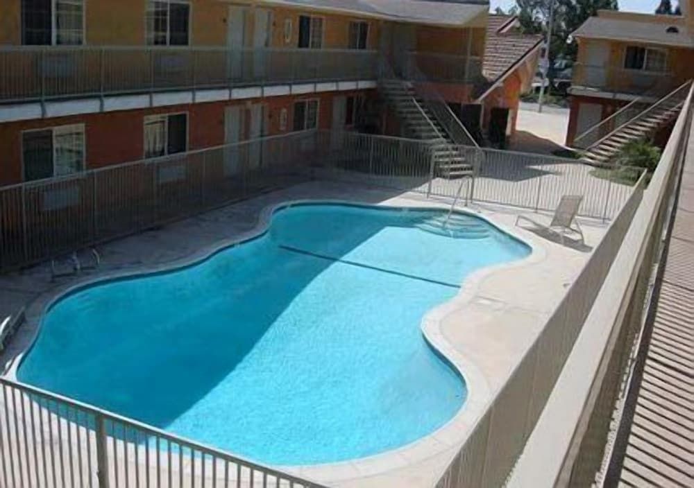 Chateau Inn and Suites -1 estrelas em Downey