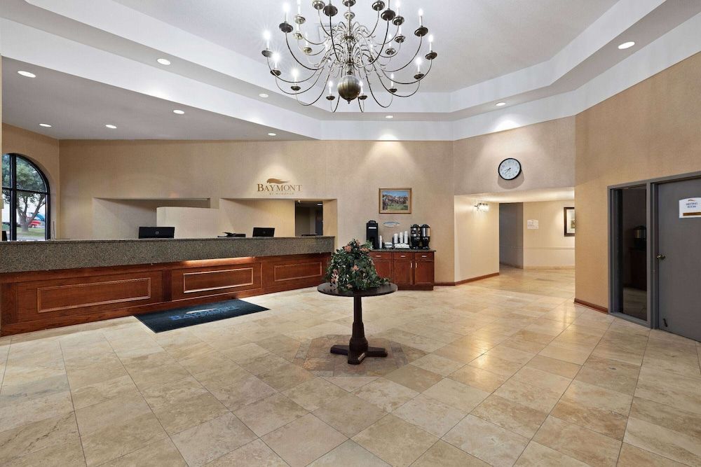 Baymont by Wyndham Shakopee 2