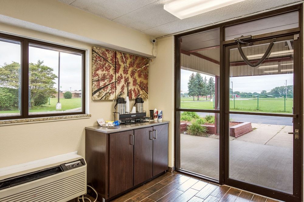 Red Roof Inn Saginaw - Frankenmuth 2