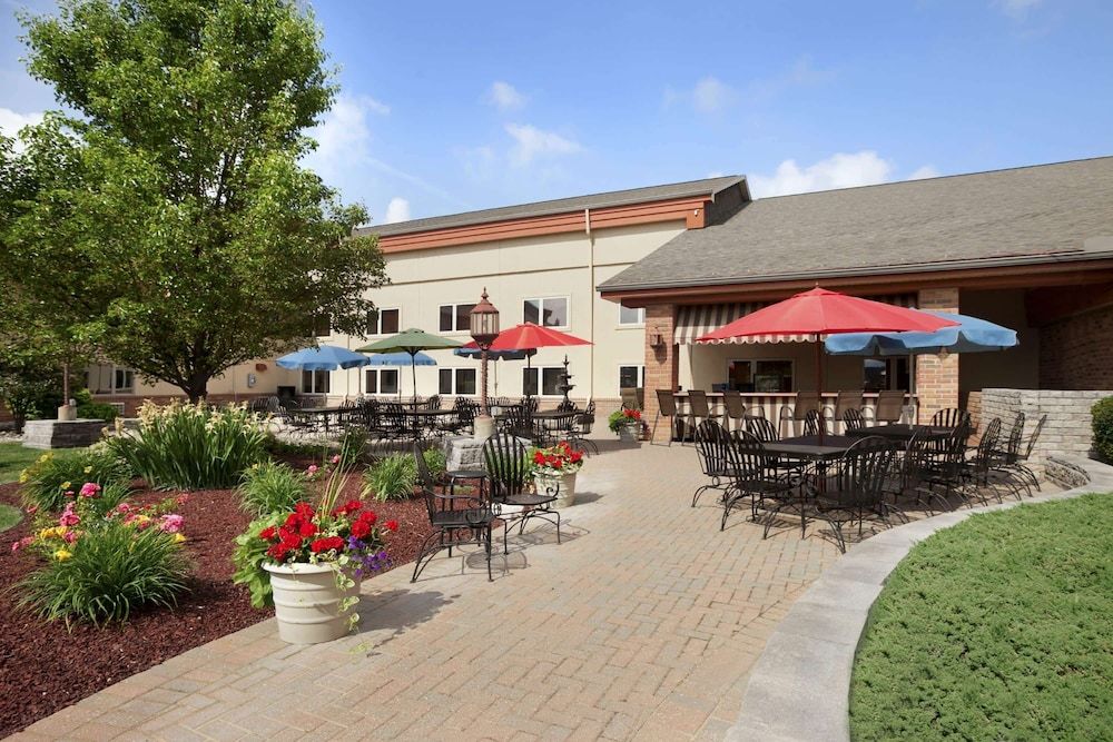 Ramada by Wyndham Saginaw Hotel & Suites 3 estrelas em Saginaw