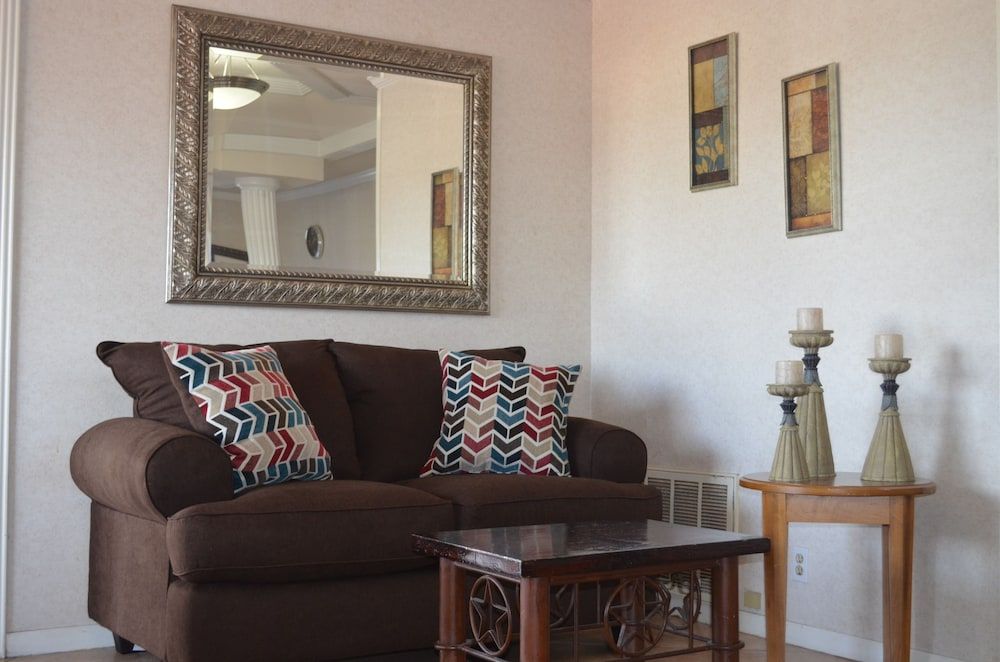 Hill Country Inn Marble Falls 3