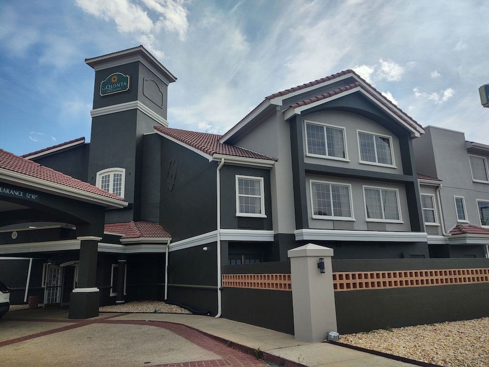 La Quinta Inn & Suites by Wyndham Macon 3 estrelas em Macon