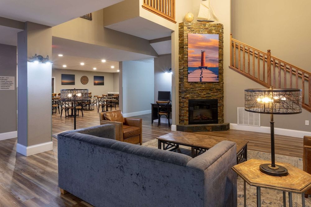 Grandstay Residential Suites Hotel - Sheboygan 2