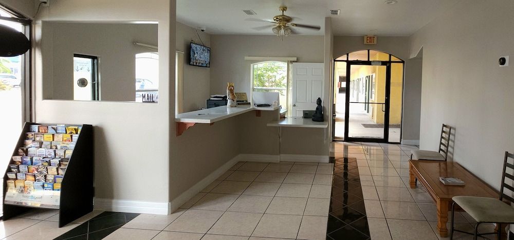 Texas Inn and Suites RGV 3