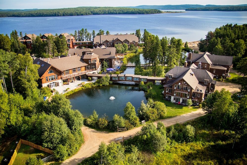 Auberge du Lac Taureau 4 estrelas em Saint-Michel-des-Saints