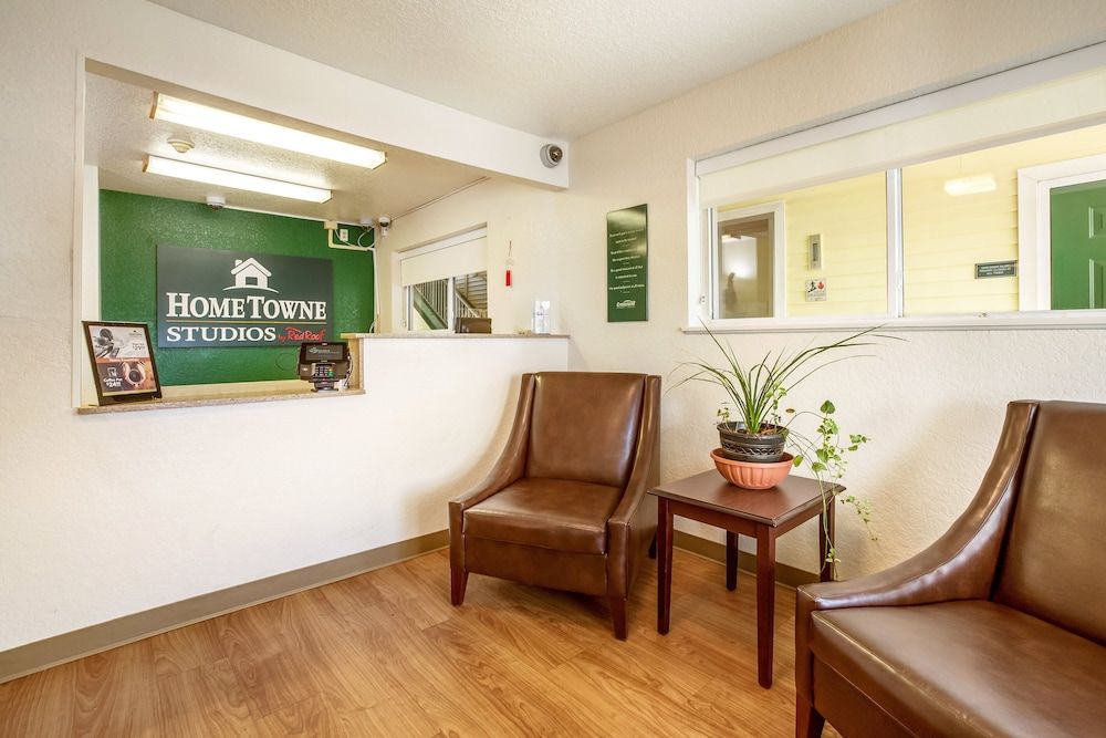 Crossland Economy Studios - Philadelphia - Maple S 3