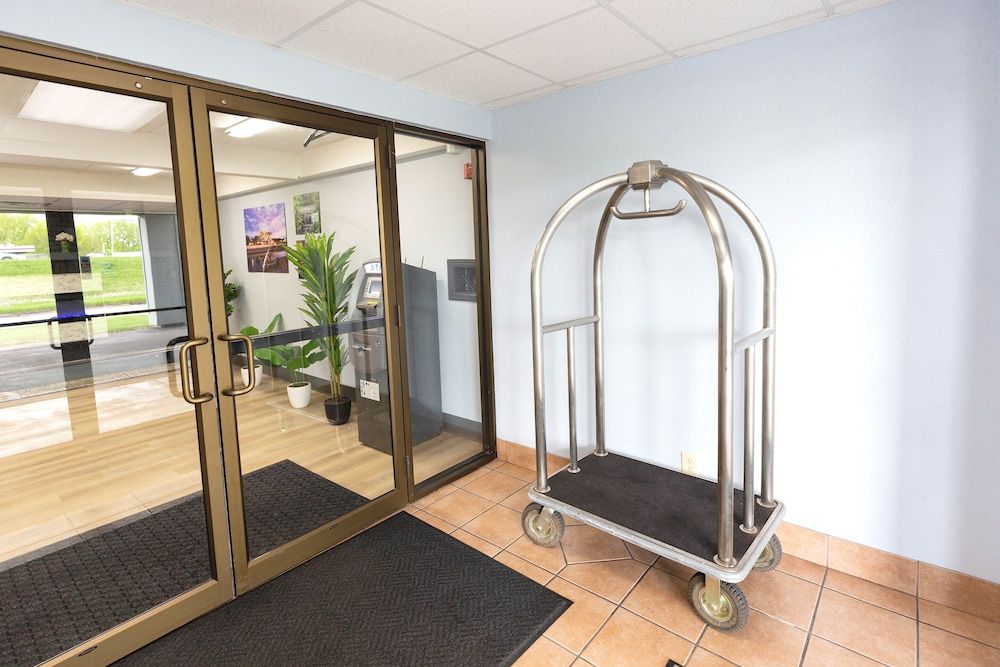 Coratel Inn & Suites by Jasper Mankato 3