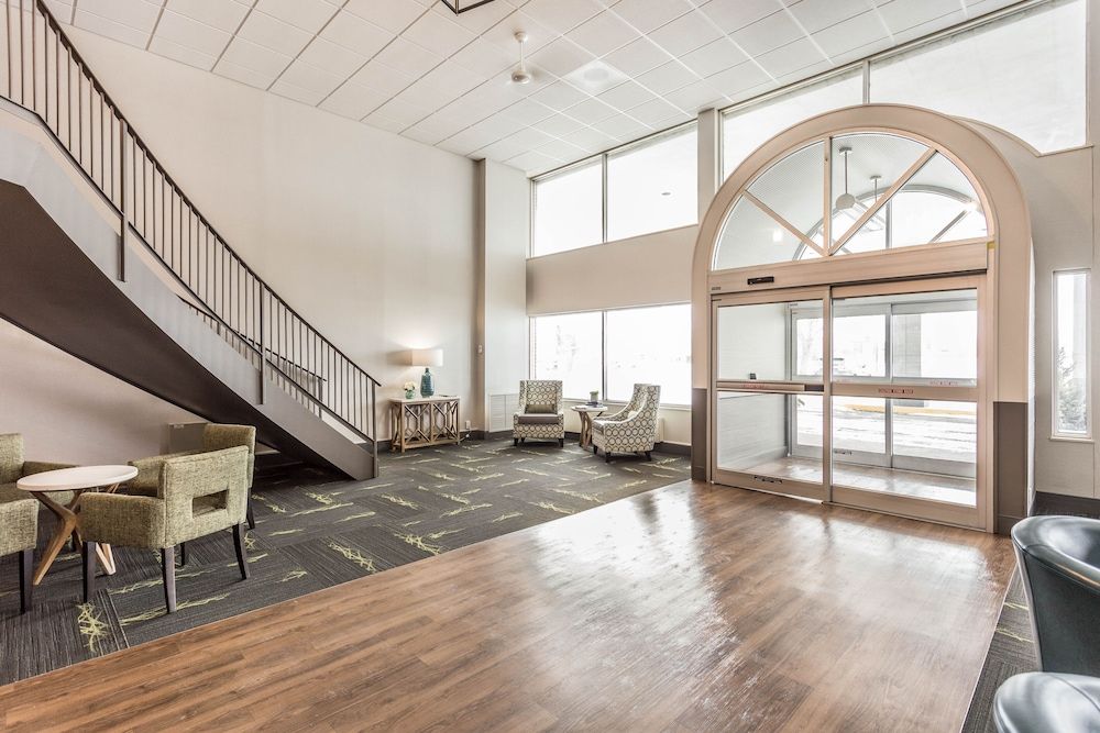 EverSpring Inn & Suites 2