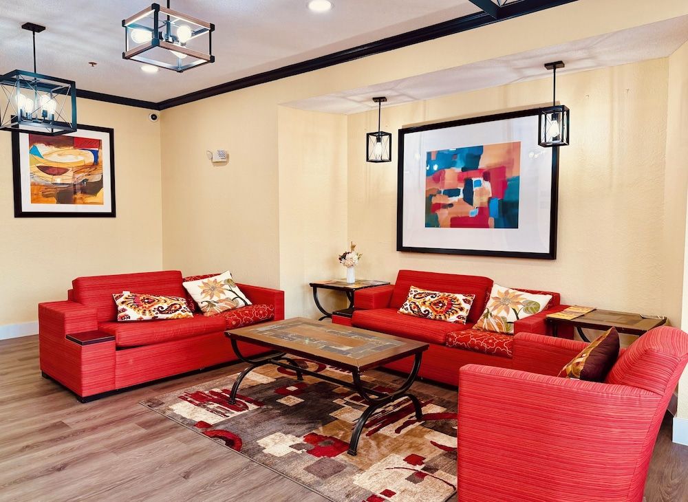 Blaine Town Inn & Suites 3