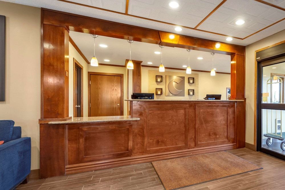 Comfort Inn Valentine 3